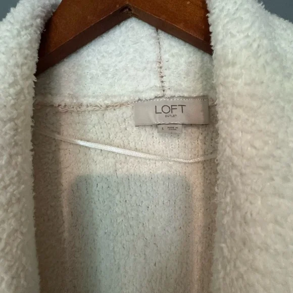 LOFT Women's Cream Cardigan Sweater - Picture 2 of 8